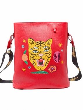 Min & Mon Red Embroidered Tiger Crossbody Bag. PRICE is firm and fair